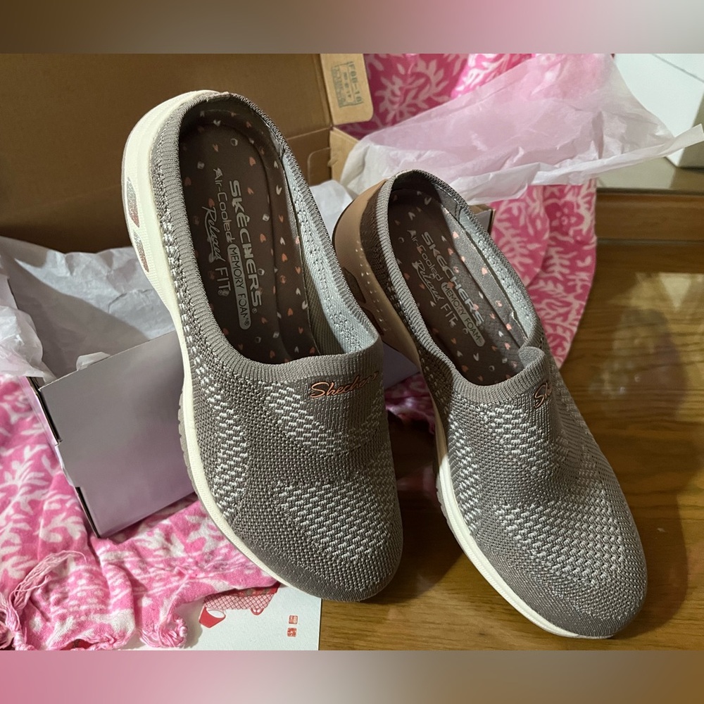 Skechers Women's Gray Slip-On Shoes